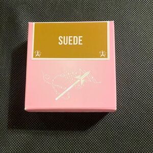 Jeffree Star Cosmetics Setting Powder in suede
